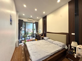 Bán nhà VÕNG THỊ. Mặt ngõ thông rộng 5m, oto tránh vào nhà. 5 tầng THANG MÁY.