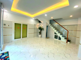 SÁT MẶT TIỀN - HẺM 6m TĂNG BẠT HỔ, P11, BT - 2 MẶT TRƯỚC SAU - DT 5x11m - 4 TẦNG - NHỈNH 10 TỶ TL