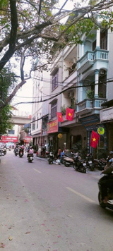 Bán nhà 5 tầng mặt phố Bế Văn Đàn, 31m2, mặt tiền 4.3m, vị trí đẹp, kinh doanh sầm uất, giá 15 tỷ 