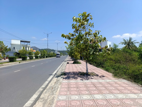 MẶT TIỀN 2/4 – TRUNG TÂM P. NINH HOÀ – GẦN QUẢNG TRƯỜNG 🔥🔥🔥