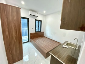 Bán CHDV Phú Diễn, 45m2, 6T, thang máy, oto đỗ cửa,DT 700tr/ năm 11 tỷ hơn