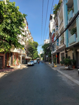 Hiếm! Bán nhà MT đường khu Bàu Cát 4,2m x 18,2m vuông vức hoàn toàn, 13 tỷ thương lượng