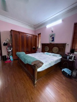 Bán Nhà Lạc Long Quân. Tây Hô. Lô Góc. Ô Tô. DT 100m2. MT 7.9m. 5 Tầng. Giá 45.2 Tỷ.