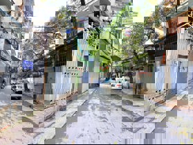 BÁN NHÀ MẶT NGÕ Ô TÔ TRÁNH ĐƯỜNG HOÀNG CẦU. 80M2 - 5 TẦNG. MT 7.4M.