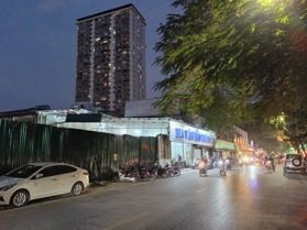 Nhà 6T mặt phố Nguyễn Công Trứ, trung tâm quận HBT - vỉa hè rộng - kinh doanh sầm uất