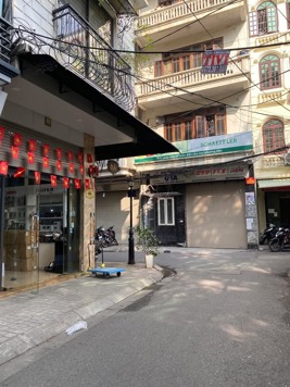 VÕ THỊ SÁU – MT QUYỀN LỰC – 10M RA Ô TÔ – SÁT PHỐ – 43M – 11,8 TỶ