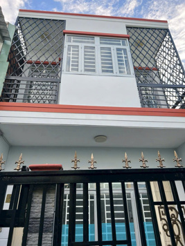 Bán nhà hẻm 1716 Huỳnh Tấn Phát, Nhà Bè, Dt 5 x15m, 1 lầu. Giá 4,95 Tỷ