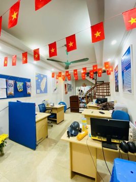 Bán Nhà Mai Dịch. Cầu Giấy. Ô Tô. DT 51m2. MT 3.6m. 6 Tầng. Giá 15.8 Tỷ.