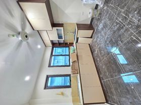 Bán Nhà Dương Quảng Hàm 48m2,5 tầng, thang máy,phân lô, oto, thang máy, 2 mặt ngõ