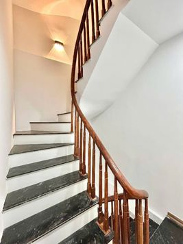 Nhà Liên Mạc, 35m2, 5 tầng, xây mới, xe tải đỗ cửa, 6 tỷ hơn