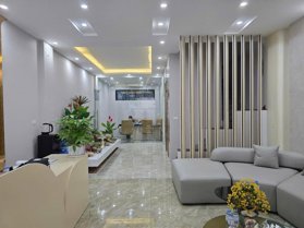 Bán Nhà 2 Mặt Ngõ Nguyễn Tuân. Thanh Xuân. Thang Máy. Ô Tô. Vỉa Hè. DT 72m2. Giá 43.6 Tỷ.