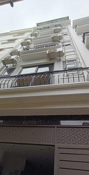 Ô tô, 15 Căn hộ- DT 60 triệu/tháng, Lai Xá 68,6m2-7T-Tm, chỉ 11,58 tỷ