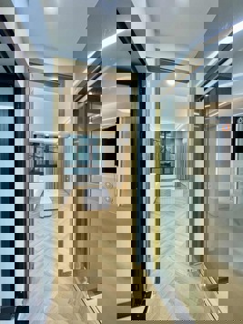 Bán nhà thang máy Mỹ Đình, 58m2, 4PN, đầy đủ NT, oto 