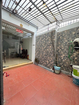 Bán nhà Xuân Thủy 38m2 5 tầng sát ĐH Quốc Gia ngõ thông sát phố