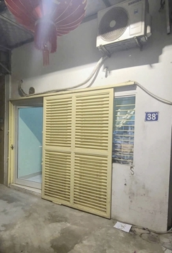 CẦN TIỀN NÊN BÁN GẤP MẢNH ĐẤT VÕNG THỊ - TÂY HỒ. 45M2- 7.9 TỶ CÓ TL- GIÁ TỐT NHẤT KHU VỰC