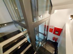 Bán nhà Xuân La Tây Hồ, 60m2, 7 tầng, thang máy,xây mới, ở/ kinh doanh chất