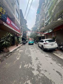 BÁN NHÀ PHỐ PHÁO ĐÀI LÁNG. 6 TẦNG. THANG MÁY. LÔ GÓC. KINH DOANH.