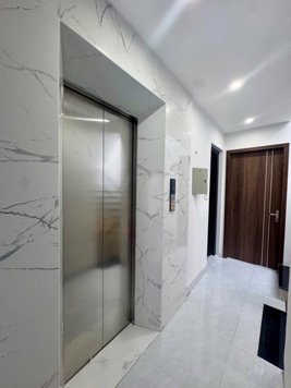 Bán Nhà Tân Mai. Hoàng Mai. 5 Tầng Thang Máy. Ô Tô. DT 88m2. MT 5.1m. Giá 17.8 Tỷ. 