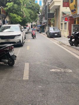 MẶT PHỐ thông Hàng Bài_Ngô Quyền – Nhà 35m tầng 1 chỉ 6.7 tỷ - Ô TÔ ĐỖ CỬA, KINH DOANH TỐT