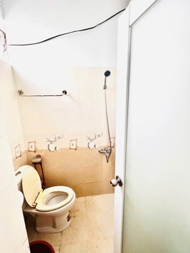 Ngay ngã tư Hàng Xanh! Bán nhà hẻm 5m 3 tầng mới cứng 4PN5WC. Gía 13tỷ thương lượng