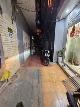 Bán nhà 2.5 tầng nhỏ võ chí công, sổ nở hậu vị trí đẹp cho các mua xây ở giữ tiền