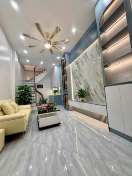 BÁN NHÀ NHỎ XINH YÊU MỚI Ở KHÂM THIÊN 4 TẦNG X 28M2 FULL ĐỒ, ẢNH CHUẨN NHÀ