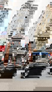 BÁN TÒA NHÀ MẶT PHỐ HOÀNG CẦU. 6 TẦNG. THANG MÁY. LÔ GÓC.