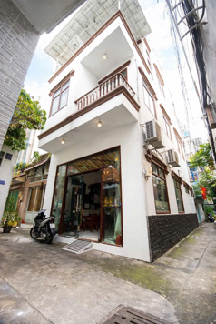 Cần bán nhà 3 lầu đường Trần Xuân Soạn, Quận 7, DT 5 x11m. Giá 5,65 tỷ