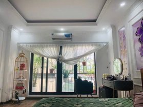 Bán Nhà Đại Từ. Hoàng Mai. Cách 1 Nhà Ra Phố. DT 33m2. MT 4m. 5 Tầng. Giá 8.95 Tỷ