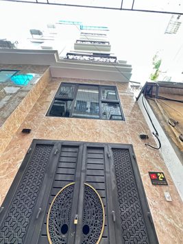 BÁN NHÀ ĐƯỜNG ĐỊNH CÔNG THƯỢNG. 6 TẦNG MỚI. THANG MÁY. GẦN ĐƯỜNG Ô TÔ.