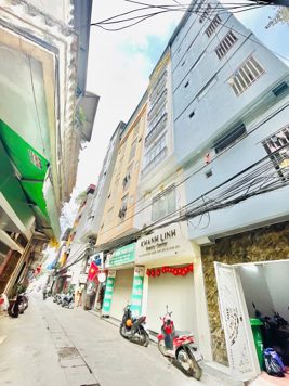 BÁN NHÀ MẶT NGÕ Ô TÔ TRÁNH, KINH DOANH. ĐƯỜNG YÊN XÁ. 7 TẦNG. THANG MÁY.