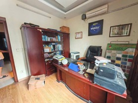 HIẾM: VÕ CHÍ CÔNG - TÂY HỒ - DT 61 M2 - 5 TẦNG - 2 Ô TÔ TRÁNH – NGÕ THÔNG TỨ TUNG – Ở NGAY  