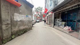 HIẾM! MỄ TRÌ HẠ – 35M – 5T – NGÕ THÔNG – Ô TÔ GẦN – 8 TỶ