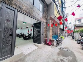 BÁN TÒA NHÀ CHDV ĐƯỜNG LÊ QUANG ĐẠO. 7 TẦNG. THANG MÁY. 27 PHÒNG KHÉP KÍN.