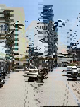 BÁN MẢNH ĐẤT ĐƯỜNG NGUYỄN ĐỨC CẢNH. 313M2 NHÀ C4. PHÙ HỢP CHIA LÔ XÂY NHÀ.