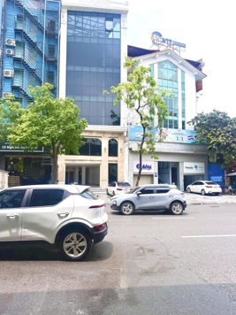 BÁN TÒA NHÀ MẶT ĐƯỜNG NGHIÊM XUÂN YÊM. 120M2 - 6 TẦNG. THANG MÁY. THÔNG SÀN.