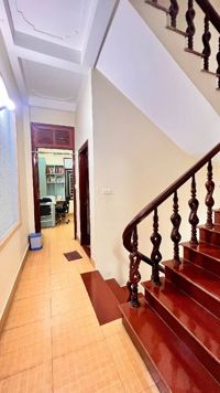 Nhà đẹp Cầu Giấy – 5T dân xây – ô tô gần – 14.5 tỷ