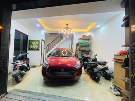 Bán nhà vị trí siêu vip, nhà dân tự xây  6 tầng ở đường Láng, oto để trong nhà, ở sướng 