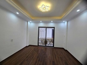 Cần bán gấp nhà An Dương Vương Tây Hồ - 30m2 x 5 tầng đẹp - cách đường ô tô 5m