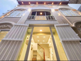 Cần bán nhà phố Full nội thất hẻm 588 Huỳnh Tấn Phát, Q7, Dt 8x6m. Giá 6,8 tỷ