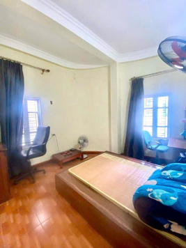 Bán nhà Lô Góc Siêu Thoáng Cầu Cốc - Tây Mỗ, 37m2x4 Tầng, Kinh Doanh Nhỏ, 6.55 Tỷ