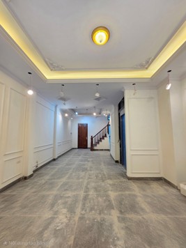 Phân lô Cầu Giấy – 6T thang máy – ô tô tránh – KD