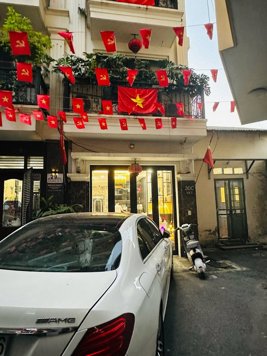 Bán Nhà Hoàng Văn Thái. Thanh Xuân. 6 Tầng Thang Máy. Ô Tô. DT 43m2. MT 3.6m. Giá 14.7 Tỷ.