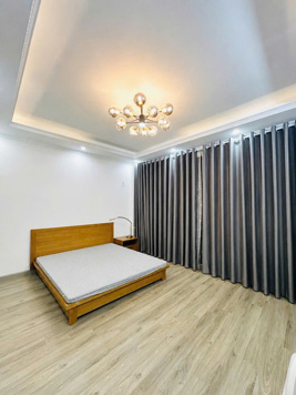  Bán nhà dân xây kiên cố mới yên hoà 5 tầng x 33m2, sổ vuông, ảnh thực tế