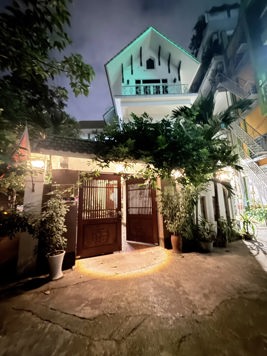 BÁN BIỆT THỰ KĐT KIM VĂN KIM LŨ. 215M2 - 4 TẦNG. KINH DOANH.