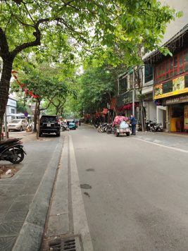 Hiếm! Bán nhà Khúc Thừa Dụ 45m2, 4 tầng, lô góc, CRV đua, ngõ thông,15tỷ