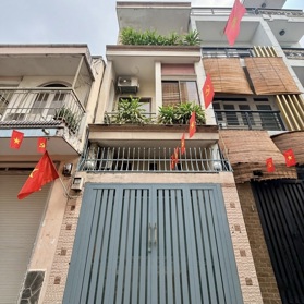  Nguyễn Trọng Tuyển - ngay vòng xoay Lăng Cha Cả - 41m2 x 4T, hẻm thông, nhà cao thoáng - ở sướng.