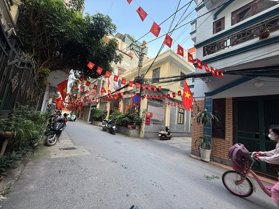 Bán Nhà Lê Trọng Tấn. Thanh Xuân. Lô Góc. Ô Tô. DT 64m2. MT 4.6m. 4 Tầng. Giá 26.1 Tỷ. 