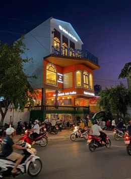 Cho thuê toà nhà mặt tiền Phạm Sơn Khai Khu giản viên đại hoc Cần Thơ