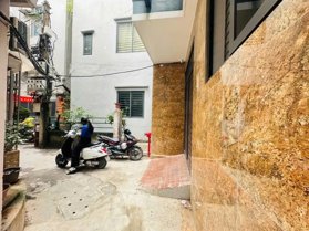 Bán Nhà Nguyễn Lương Bằng. Đống Đa. 7 Tầng Thang Máy. DT 89m2. MT 5.3m. Giá 22.4 Tỷ.